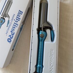 BaBylissPRO Nano Titanium Spring Curling Iron